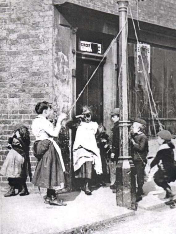 Street Children London 1890s